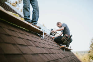 Local Roofers in Lamar University, TX